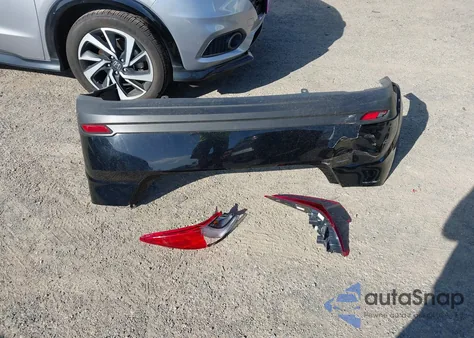 2025 Toyota Camry Le from USA, damaged, VIN 4T1DAACKXSU073918